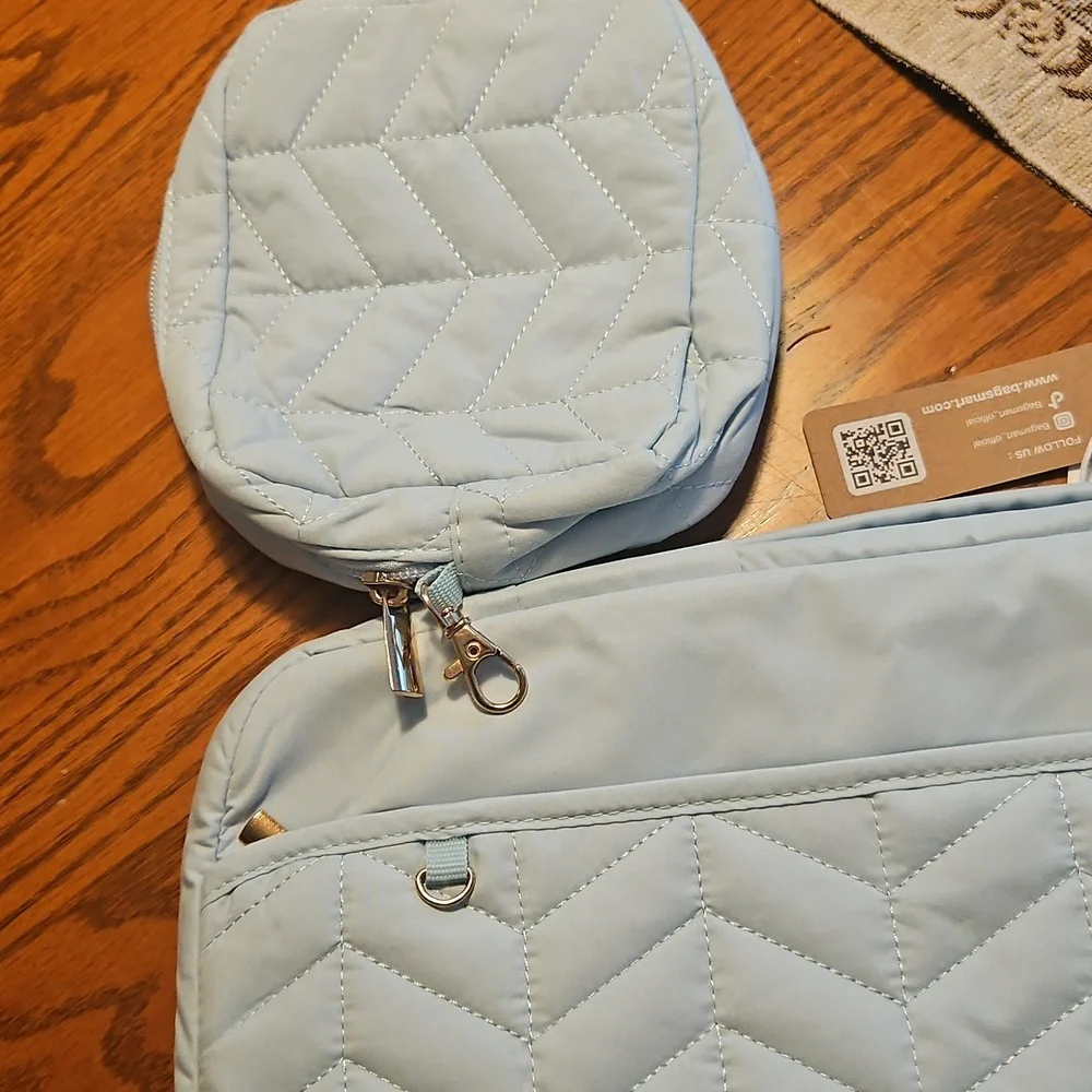 NWT 2 Pc Bagsmart Quilted Laptop Sleeve and Pouch Set in Light Blue